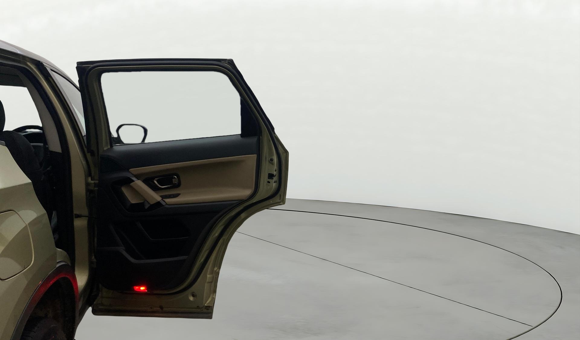 View 2022 Tata Harrier XE Image 8 Used 2022 Tata Harrier XE Image 8