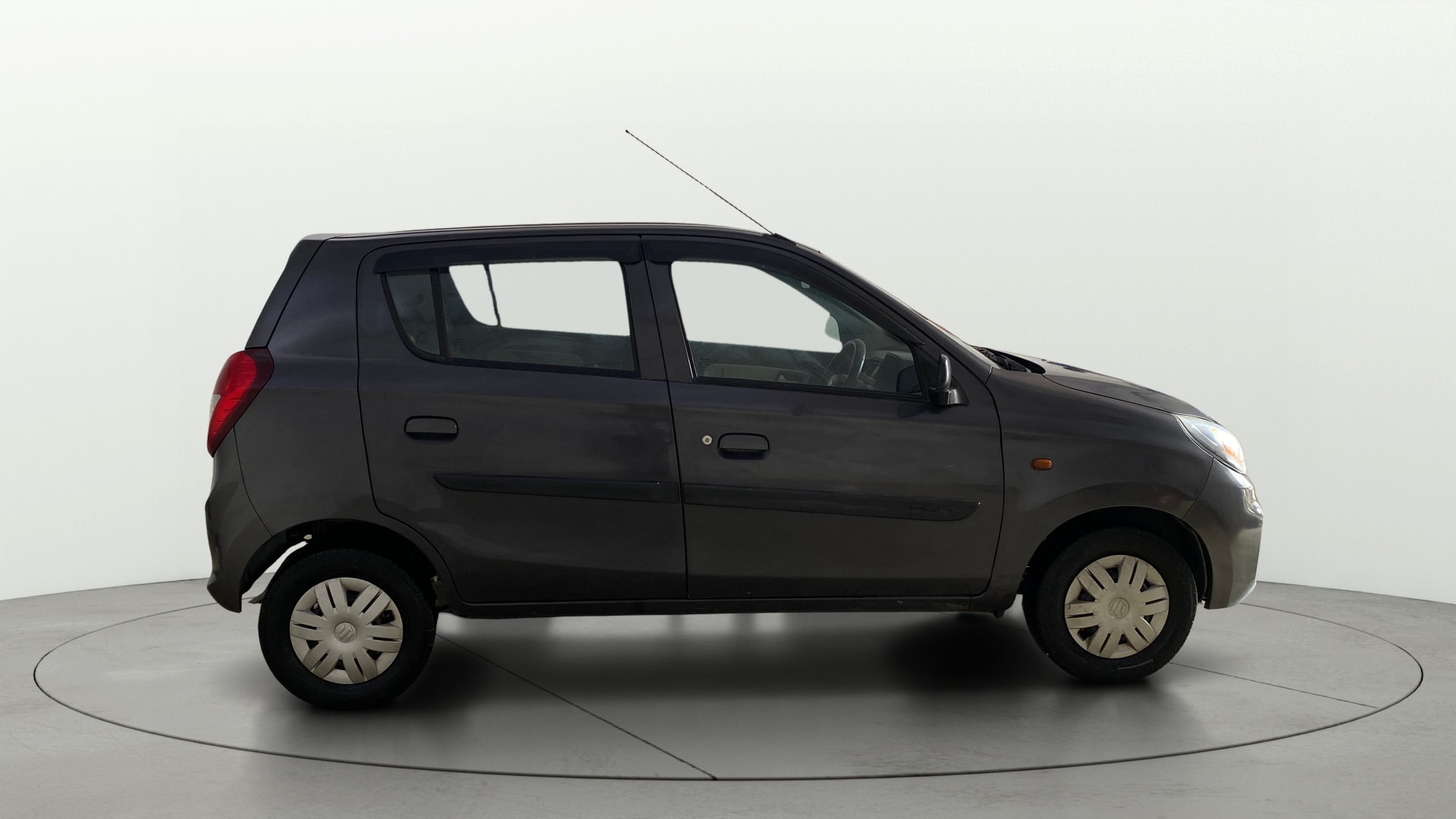 View 2022 Maruti Suzuki 1000 Base Variant Image 8 Used 2022 Maruti Suzuki 1000 Base Variant Image 8