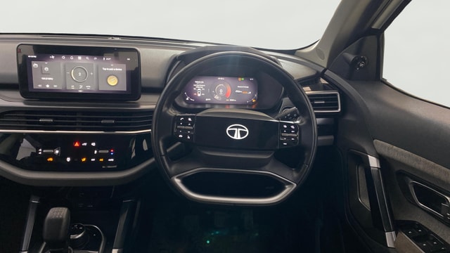 View Tata Harrier Image 20 Used Tata Harrier Image 20