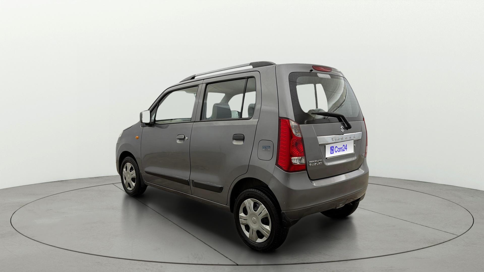View 2017 Maruti Suzuki 1000 Base Variant Image 2 Used 2017 Maruti Suzuki 1000 Base Variant Image 2