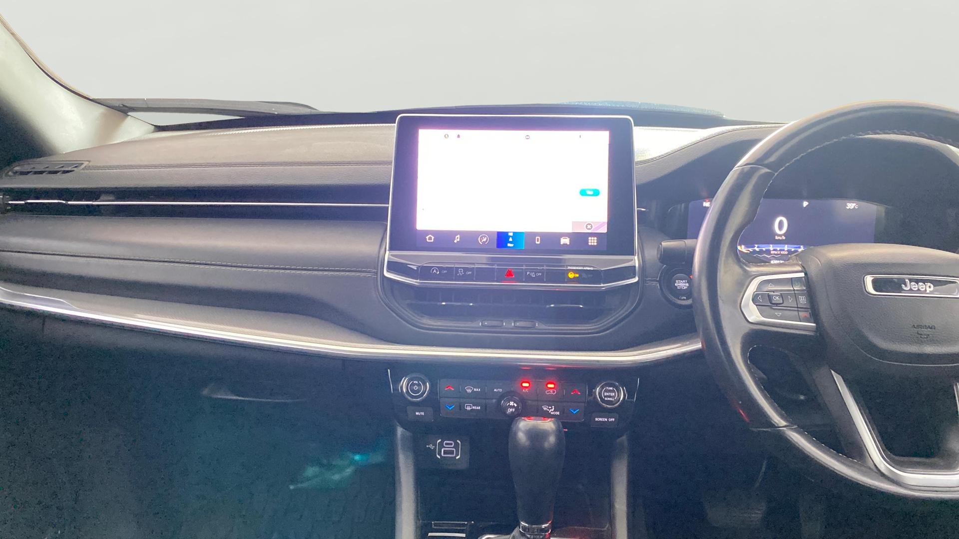 View 2021 Jeep Compass S (O) 1.4 Petrol DDCT Image 32 Used 2021 Jeep Compass S (O) 1.4 Petrol DDCT Image 32