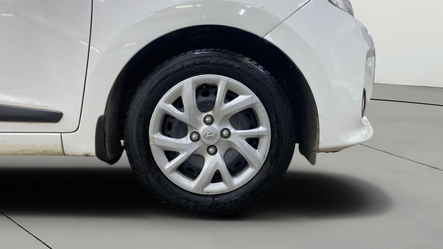 View Hyundai Grand i10 Image 41 Used Hyundai Grand i10 Image 41