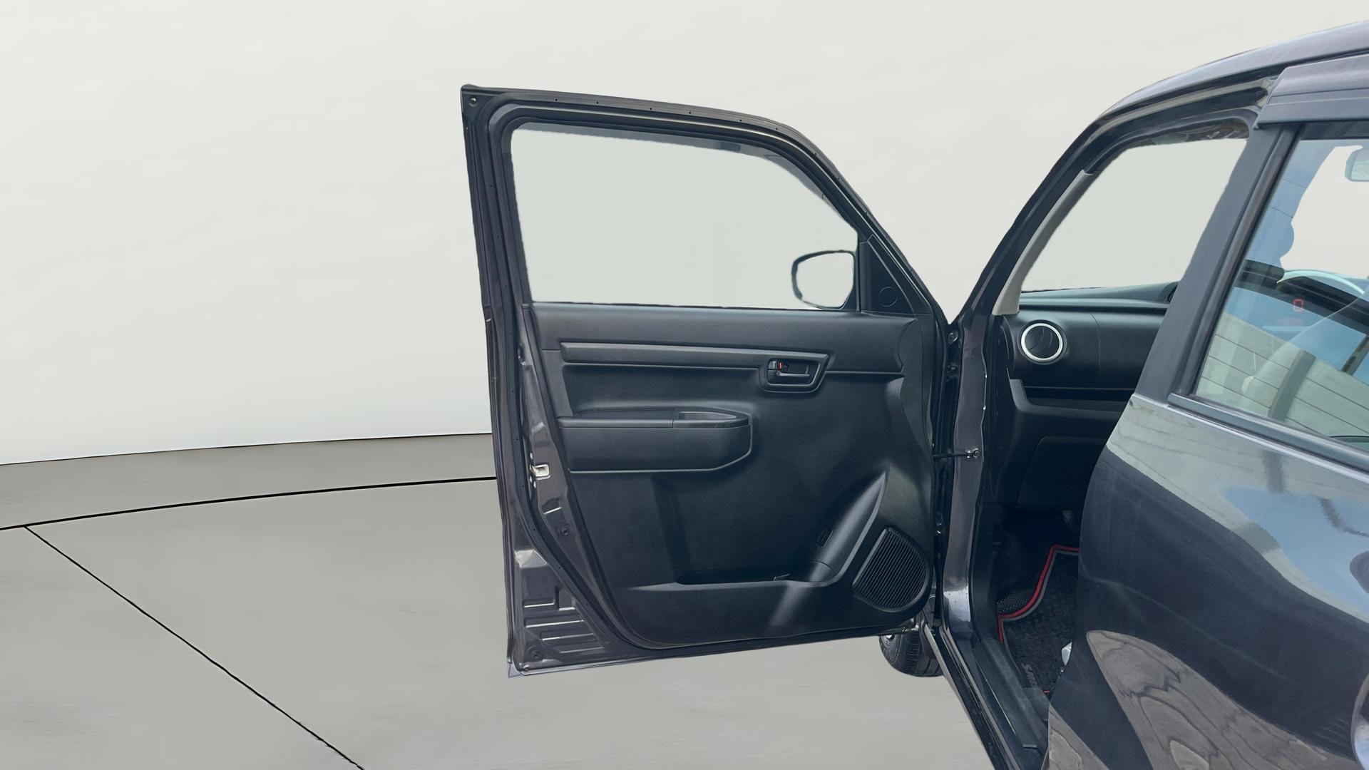 View 2024 Maruti Suzuki 1000 Base Variant Image 31 Used 2024 Maruti Suzuki 1000 Base Variant Image 31