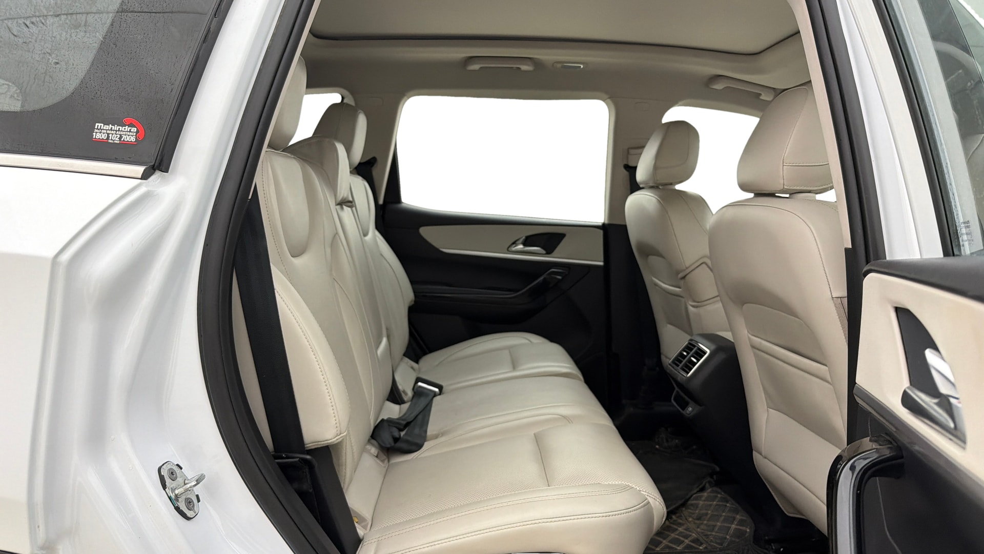 Used 2025 Mahindra XUV700 Used 2025 Mahindra XUV700
