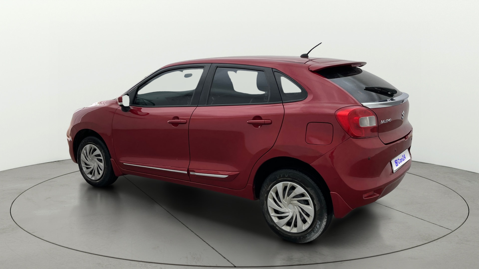 View 2019 Maruti Suzuki 1000 Base Variant Image 2 Used 2019 Maruti Suzuki 1000 Base Variant Image 2