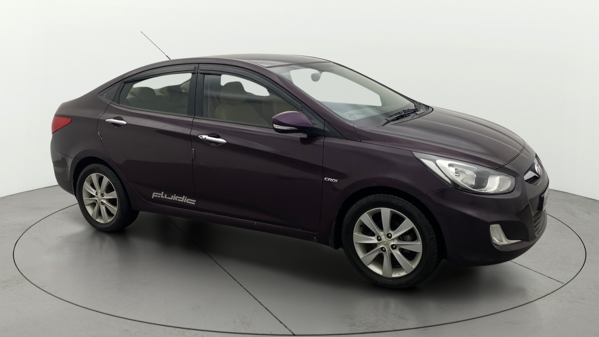 View 2013 Hyundai Fluidic Verna 1.6 CRDI SX AT Image 22 Used 2013 Hyundai Fluidic Verna 1.6 CRDI SX AT Image 22