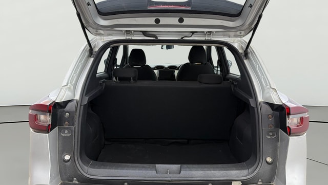 View Nissan Magnite Image 37 Used Nissan Magnite Image 37
