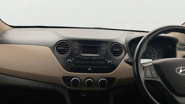 View Hyundai Grand i10 Image 17 Used Hyundai Grand i10 Image 17