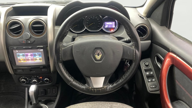 View Renault Duster Image 20 Used Renault Duster Image 20