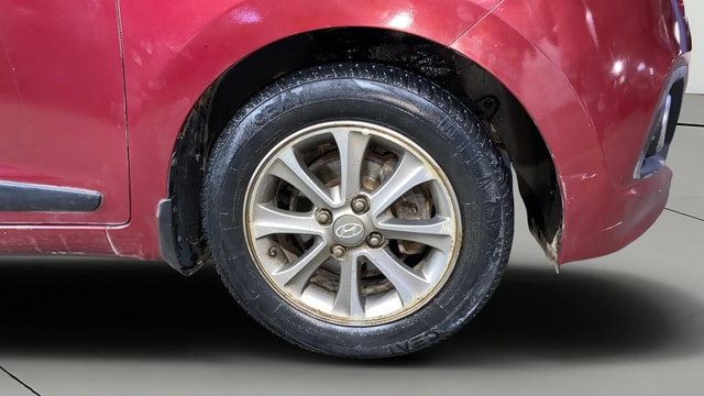 View Hyundai Grand i10 Image 40 Used Hyundai Grand i10 Image 40