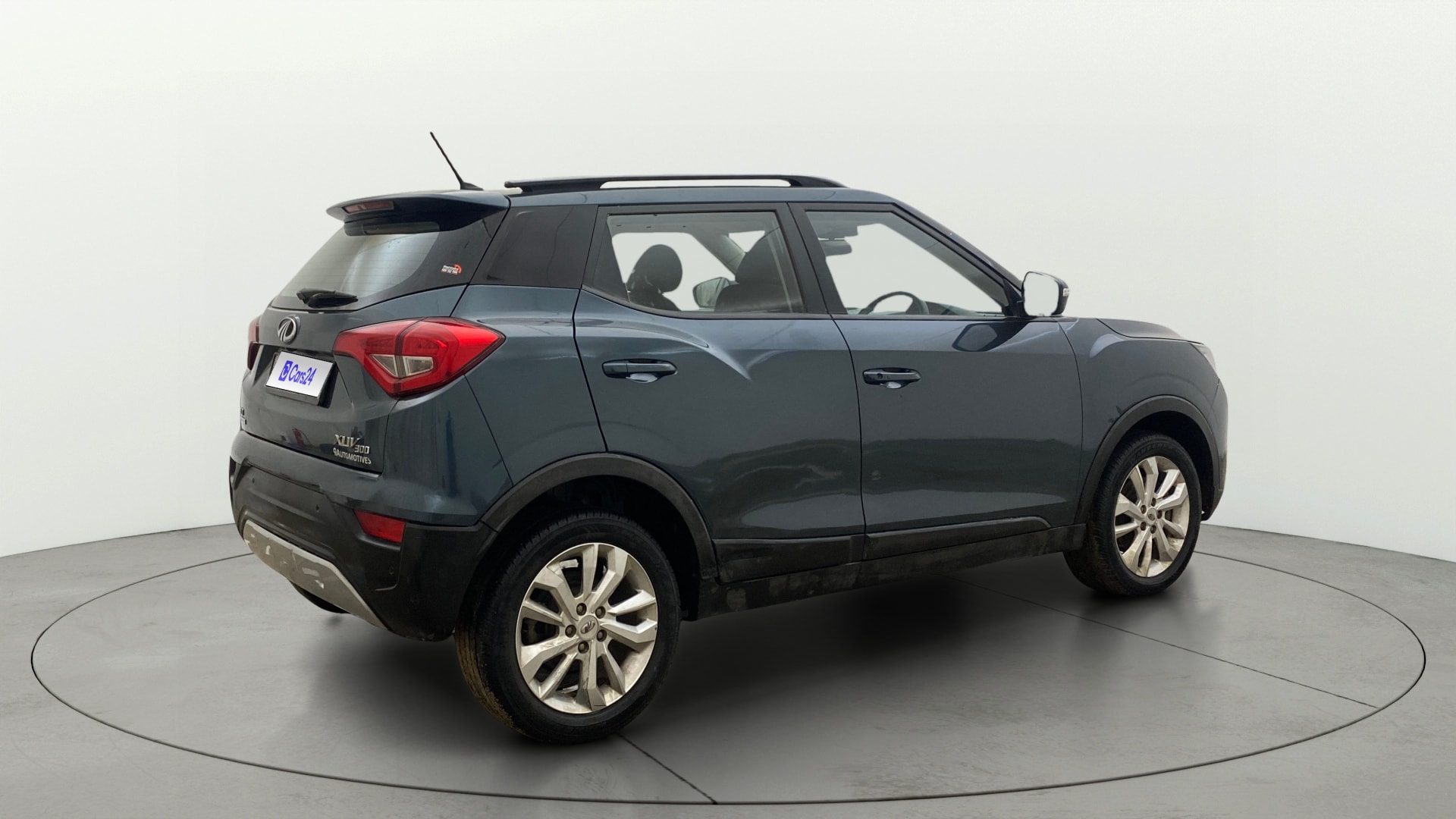 Used 2019 Mahindra XUV300 Used 2019 Mahindra XUV300