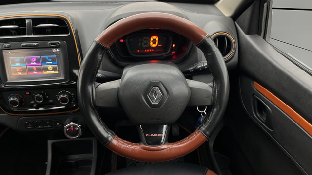View Renault Kwid Image 20 Used Renault Kwid Image 20