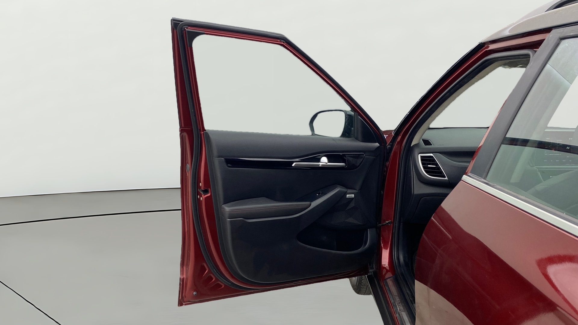 View 2021 Kia Seltos GTX Plus AT Diesel Image 33 Used 2021 Kia Seltos GTX Plus AT Diesel Image 33
