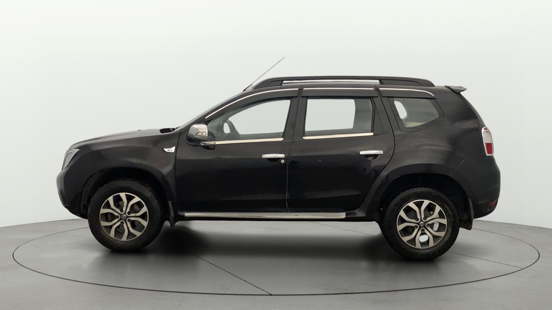 View 2018 Nissan Terrano XLD Plus 85PS Image 5 Used 2018 Nissan Terrano XLD Plus 85PS Image 5