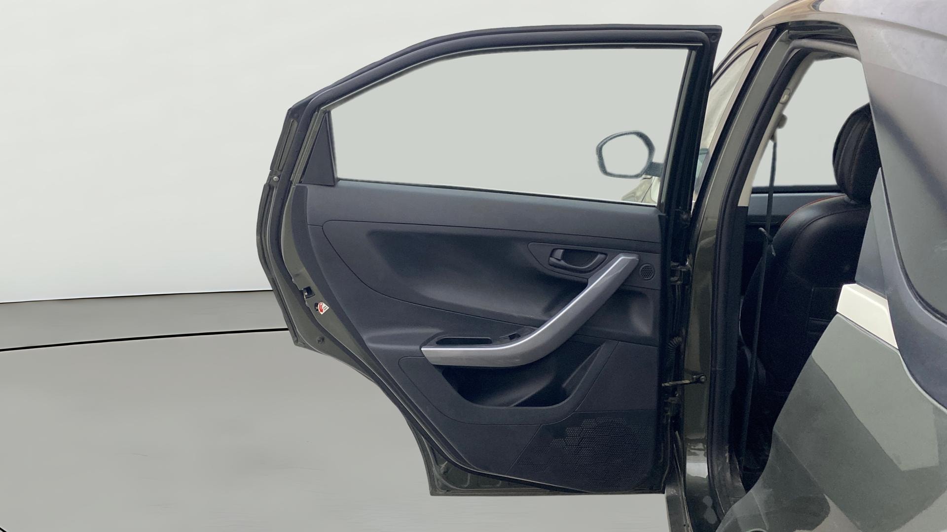 View 2023 Tata Nexon Revotron XM Image 14 Used 2023 Tata Nexon Revotron XM Image 14