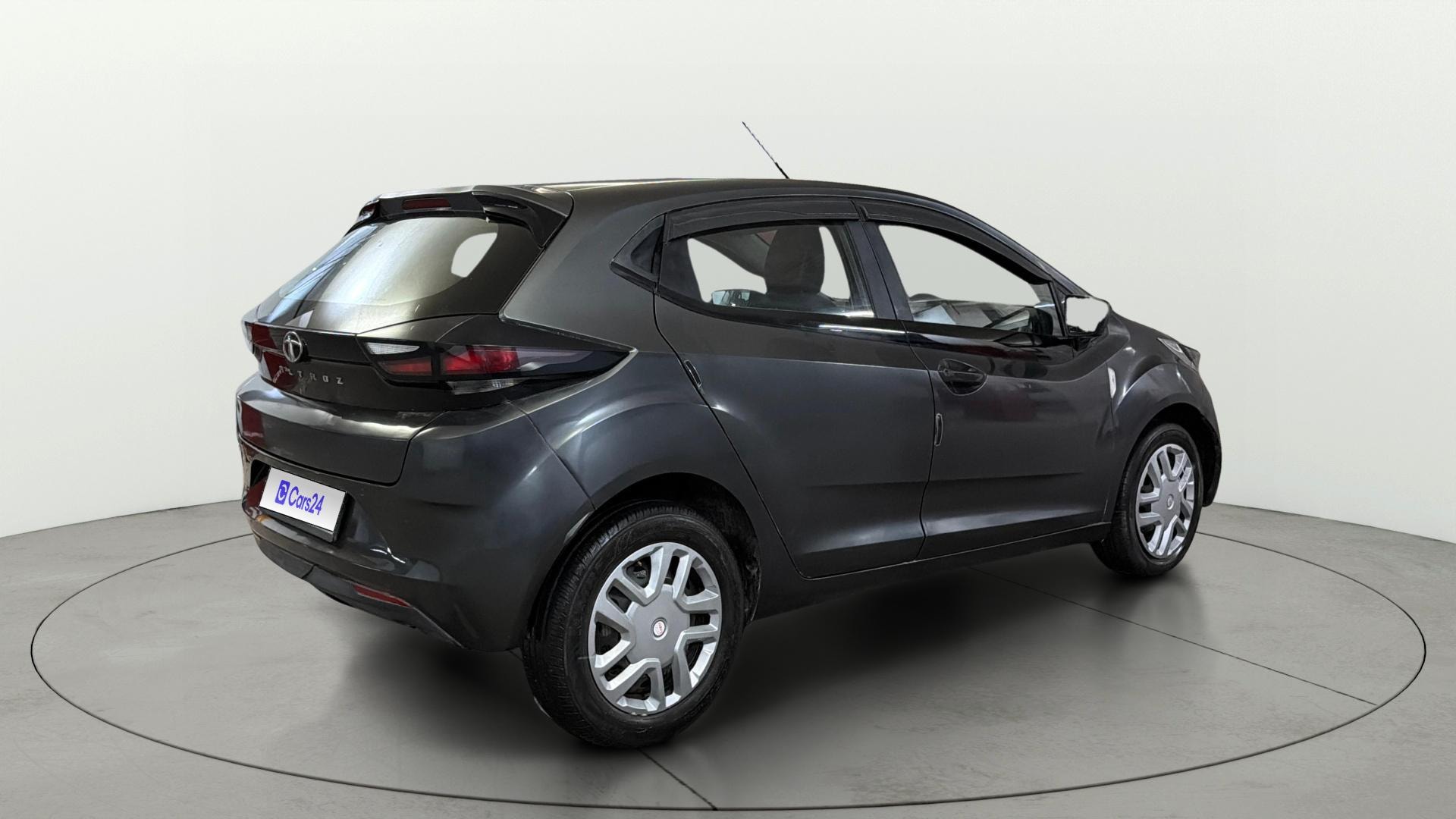 View 2022 Tata Altroz XM Plus Petrol Image 41 Used 2022 Tata Altroz XM Plus Petrol Image 41
