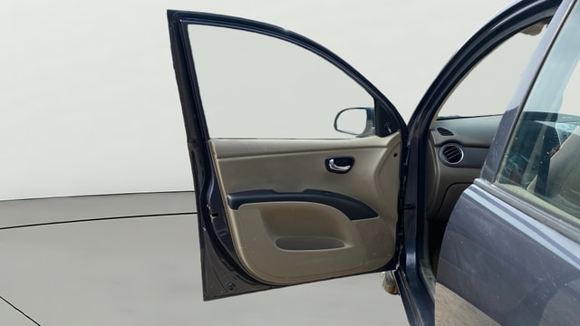 View Hyundai i10 Image 35 Used Hyundai i10 Image 35