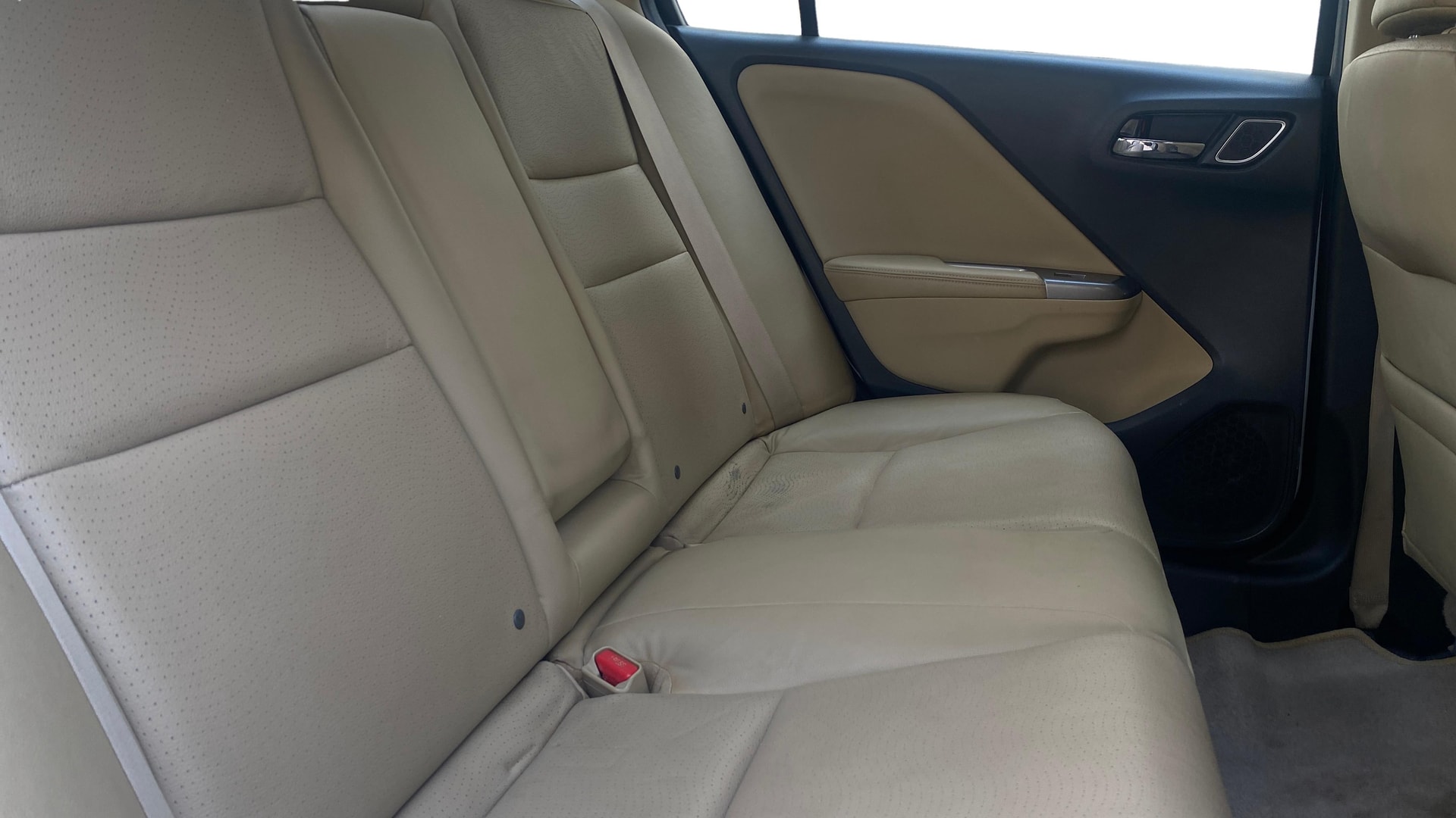 View 2017 Honda City ZX CVT Image 31 Used 2017 Honda City ZX CVT Image 31