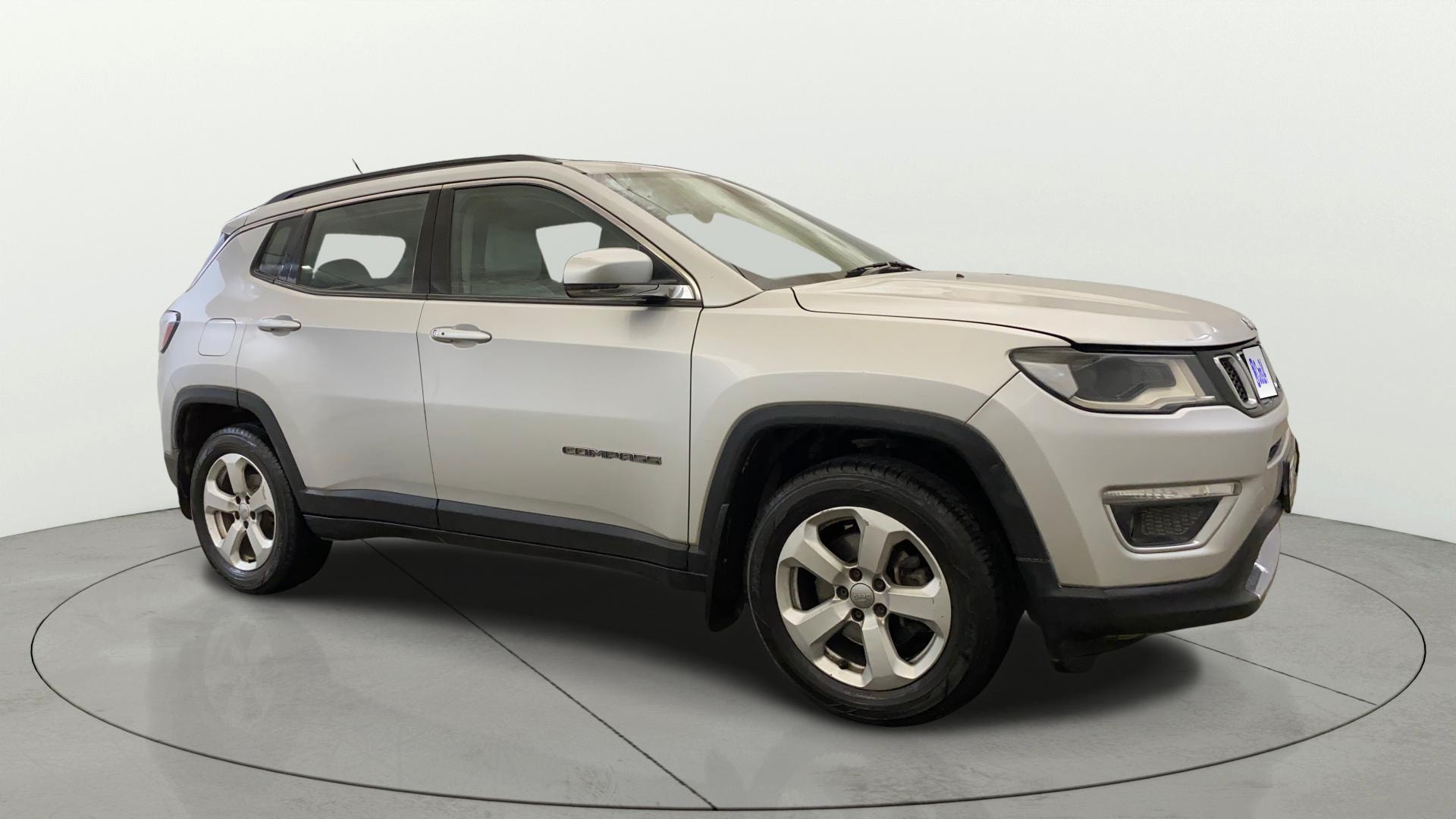 View 2018 Jeep Compass Limited 1.4 Multi AIR Petrol DDCT AT BS IV Image 21 Used 2018 Jeep Compass Limited 1.4 Multi AIR Petrol DDCT AT BS IV Image 21