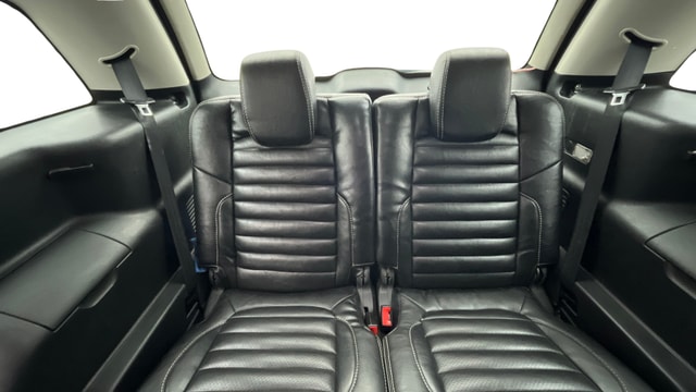 View Tata Hexa Image 13 Used Tata Hexa Image 13