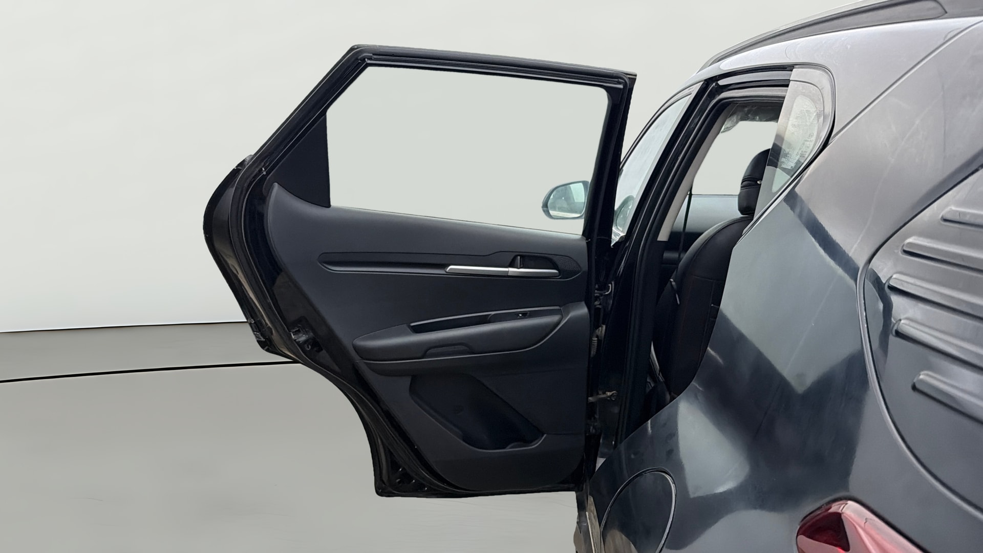 View 2021 Kia Sonet HTK Plus Petrol Image 22 Used 2021 Kia Sonet HTK Plus Petrol Image 22