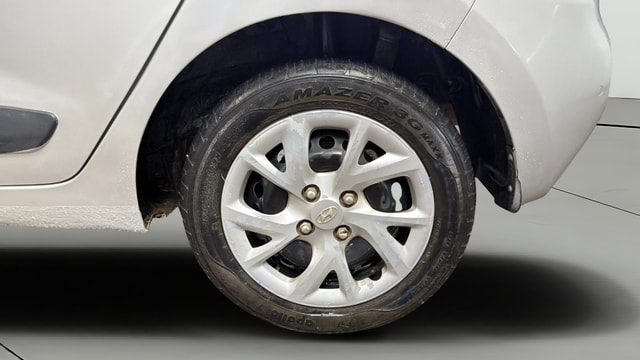 View Hyundai Grand i10 Image 11 Used Hyundai Grand i10 Image 11