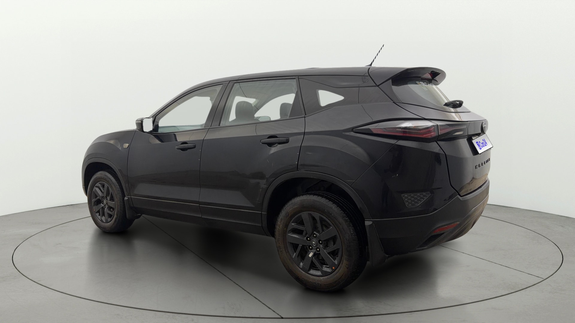 View 2022 Tata Harrier XE Image 2 Used 2022 Tata Harrier XE Image 2