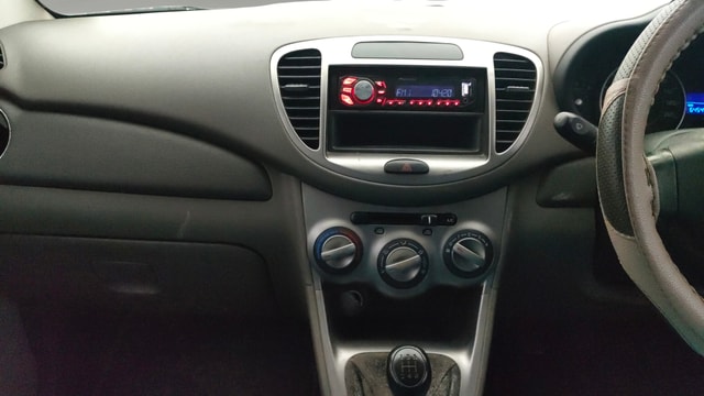 View Hyundai i10 Image 17 Used Hyundai i10 Image 17