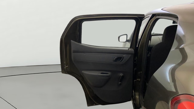 View Renault Kwid Image 14 Used Renault Kwid Image 14