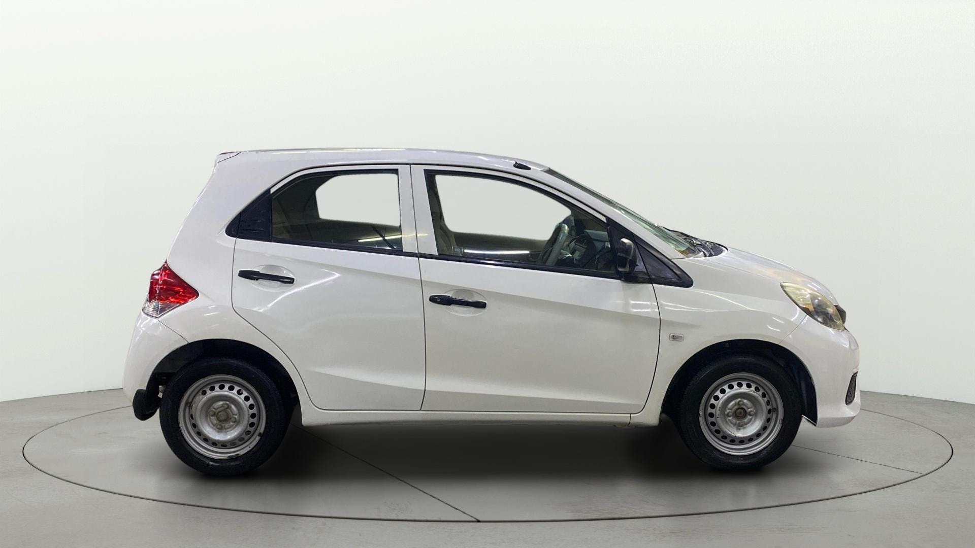 View 2018 Honda Brio E MT Petrol Image 8 Used 2018 Honda Brio E MT Petrol Image 8