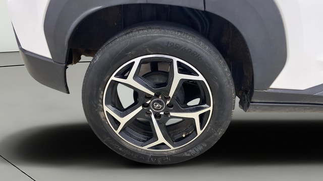 View Nissan Magnite Image 24 Used Nissan Magnite Image 24