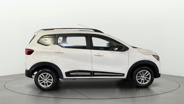 View Renault Triber Image 8 Used Renault Triber Image 8