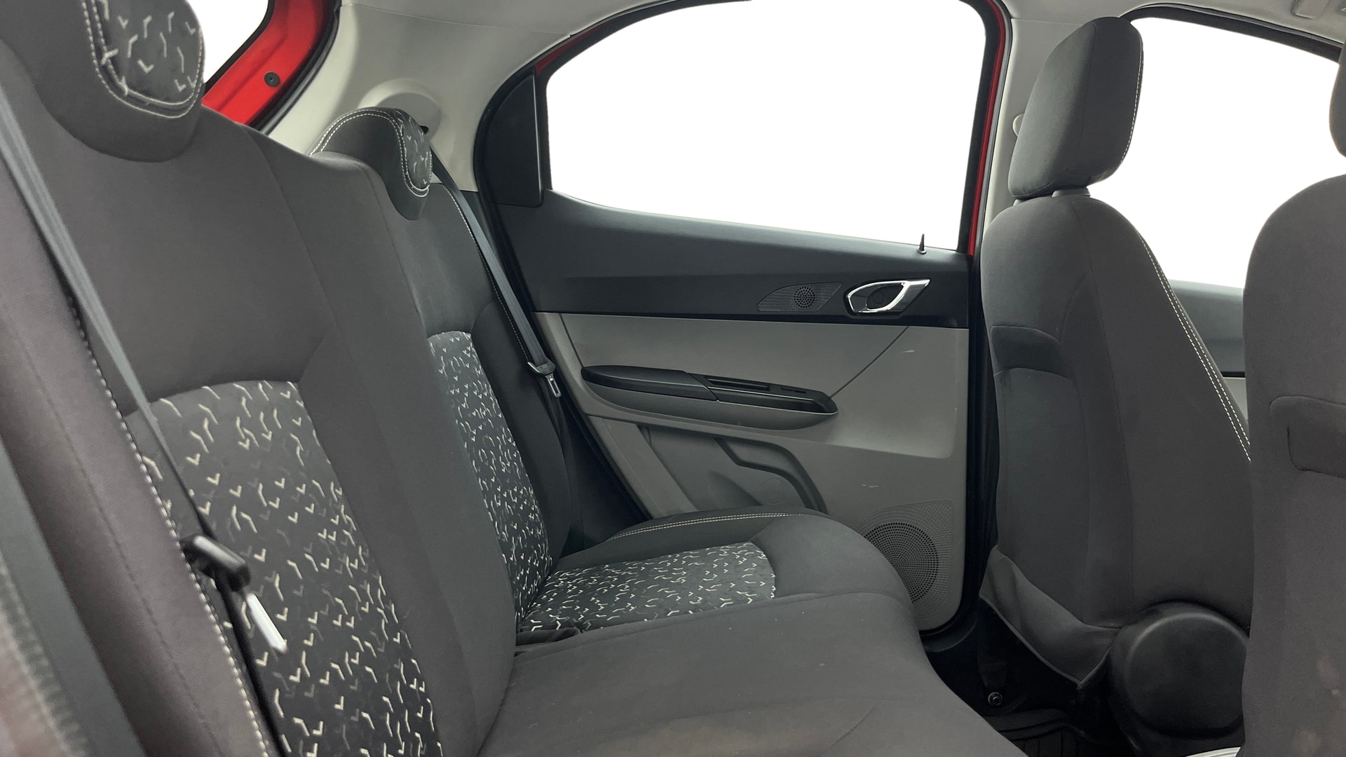View 2022 Tata Tiago Revotorq XB Image 35 Used 2022 Tata Tiago Revotorq XB Image 35