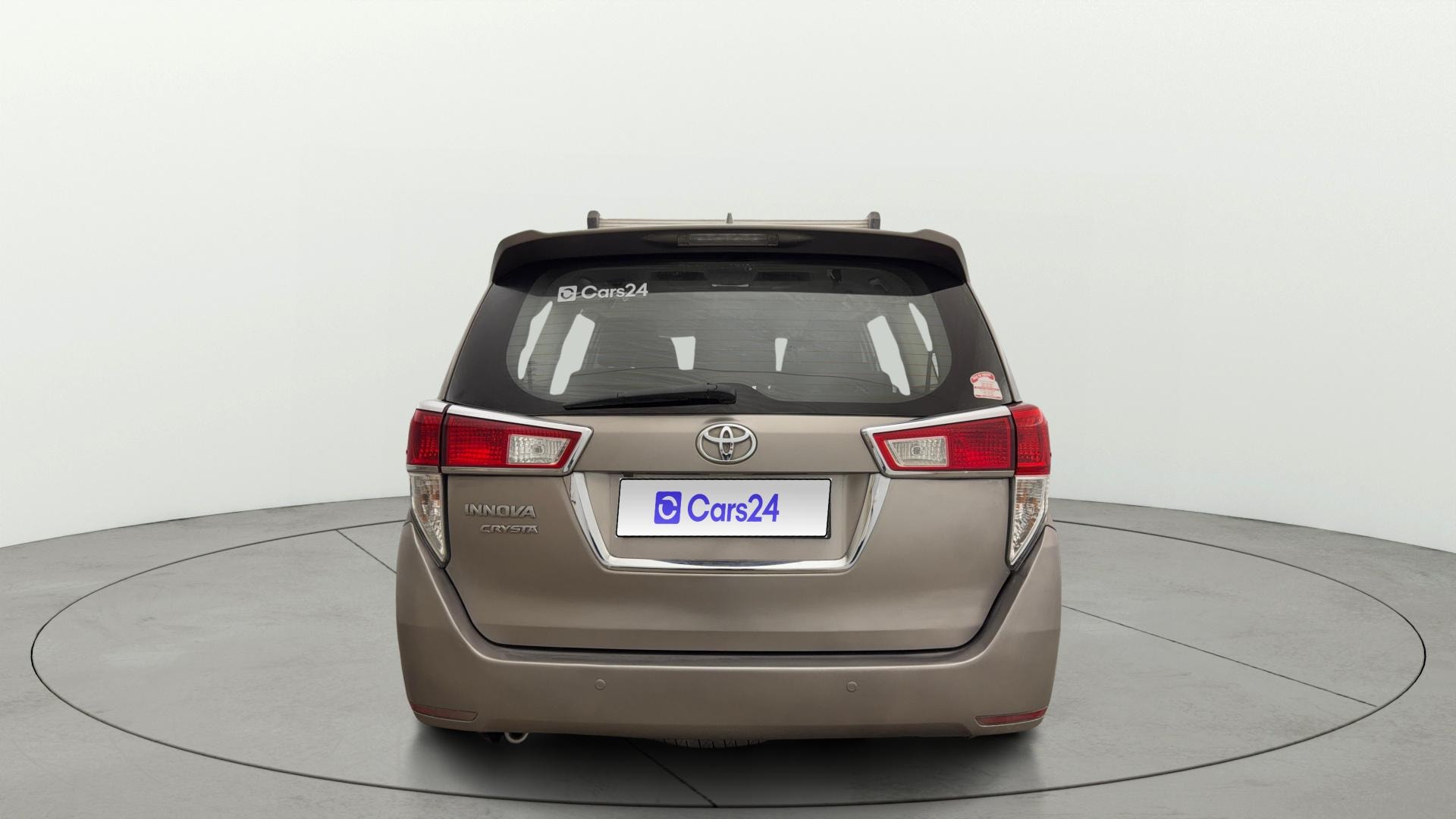 View 2019 Toyota Innova Crysta 2.7 GX AT 7-Seater BS IV Image 43 Used 2019 Toyota Innova Crysta 2.7 GX AT 7-Seater BS IV Image 43
