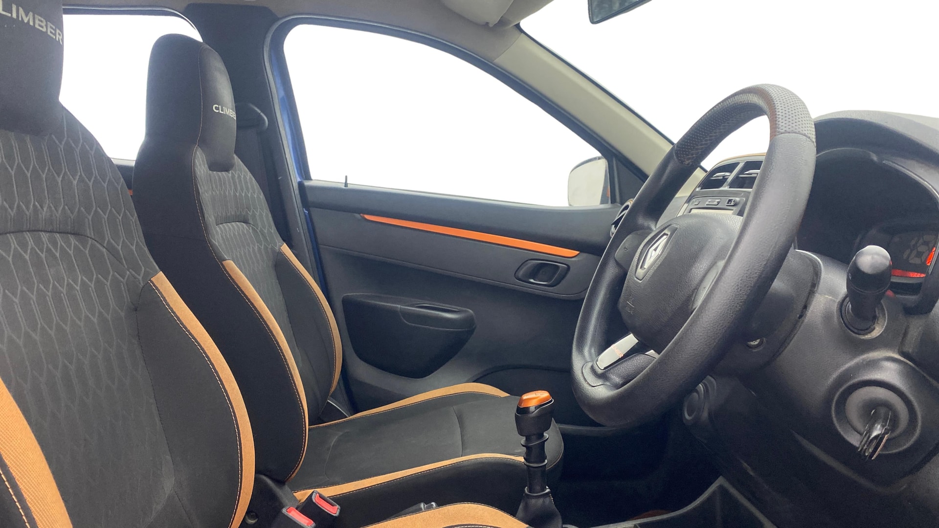 View 2018 Renault Kwid RXT 1.0 Driver Airbag Option Image 25 Used 2018 Renault Kwid RXT 1.0 Driver Airbag Option Image 25