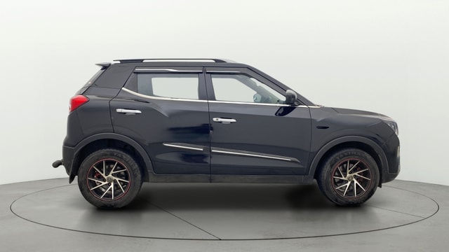 View Mahindra XUV300 Image 9 Used Mahindra XUV300 Image 9