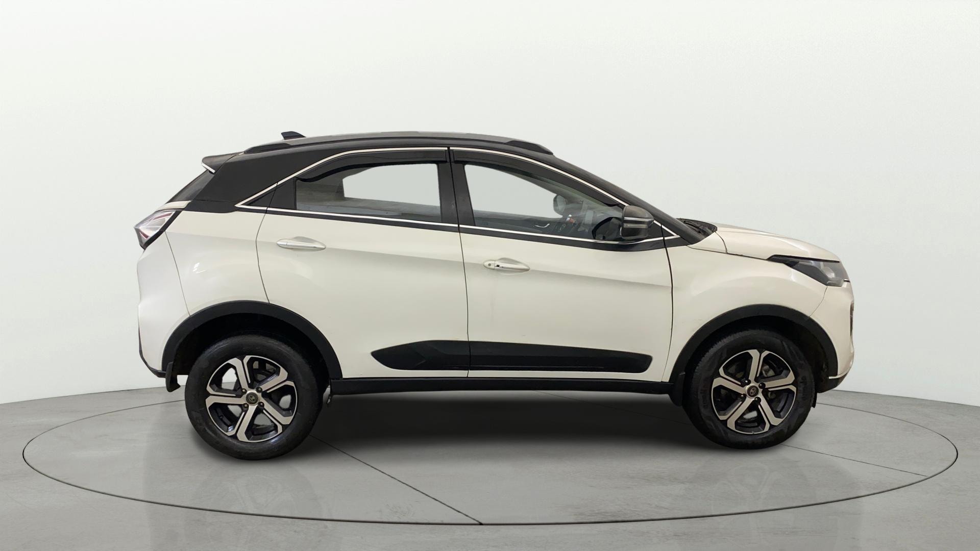 View 2023 Tata Nexon Revotron XE Image 28 Used 2023 Tata Nexon Revotron XE Image 28