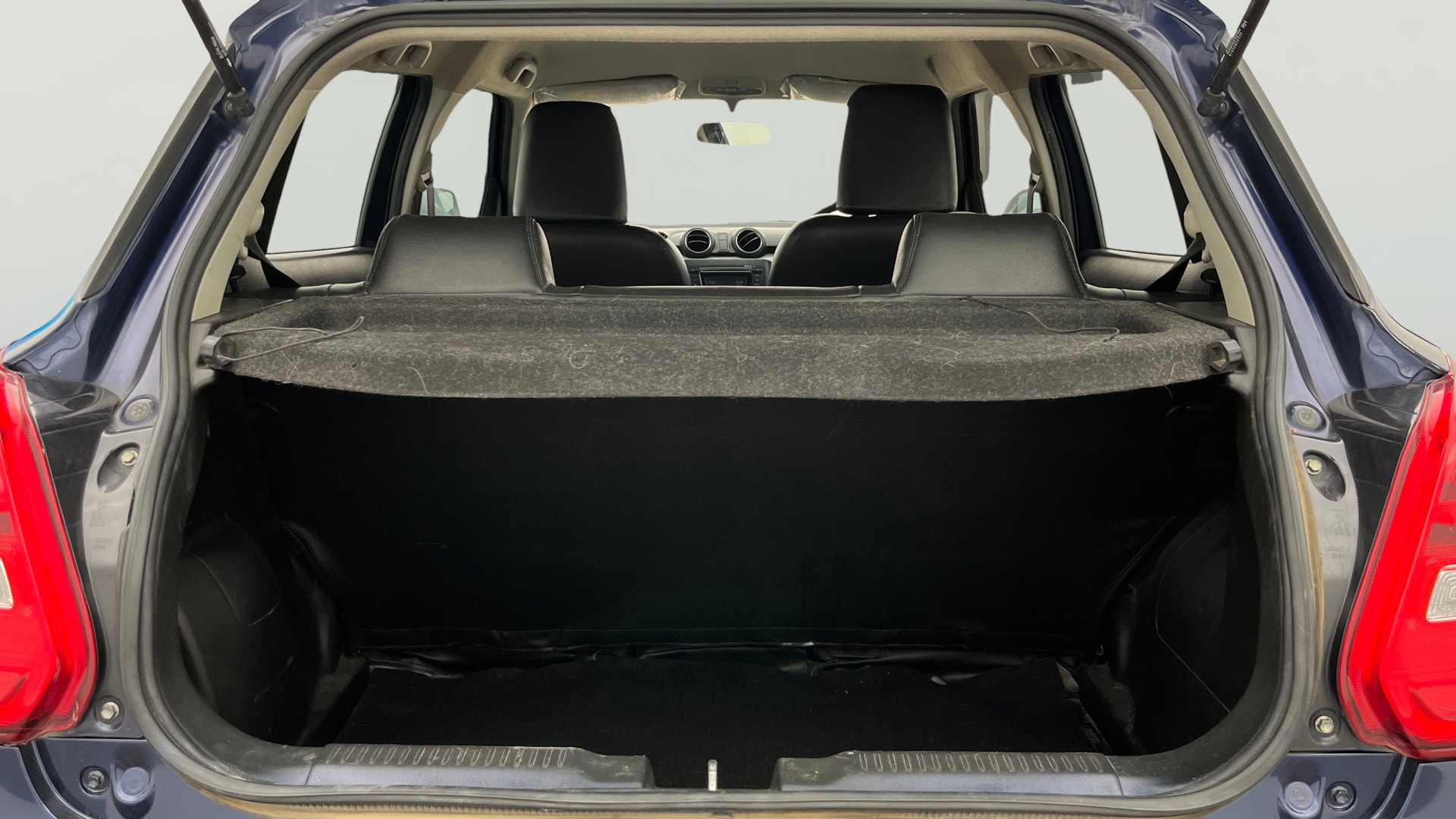 View 2018 Maruti Suzuki 1000 Base Variant Image 36 Used 2018 Maruti Suzuki 1000 Base Variant Image 36