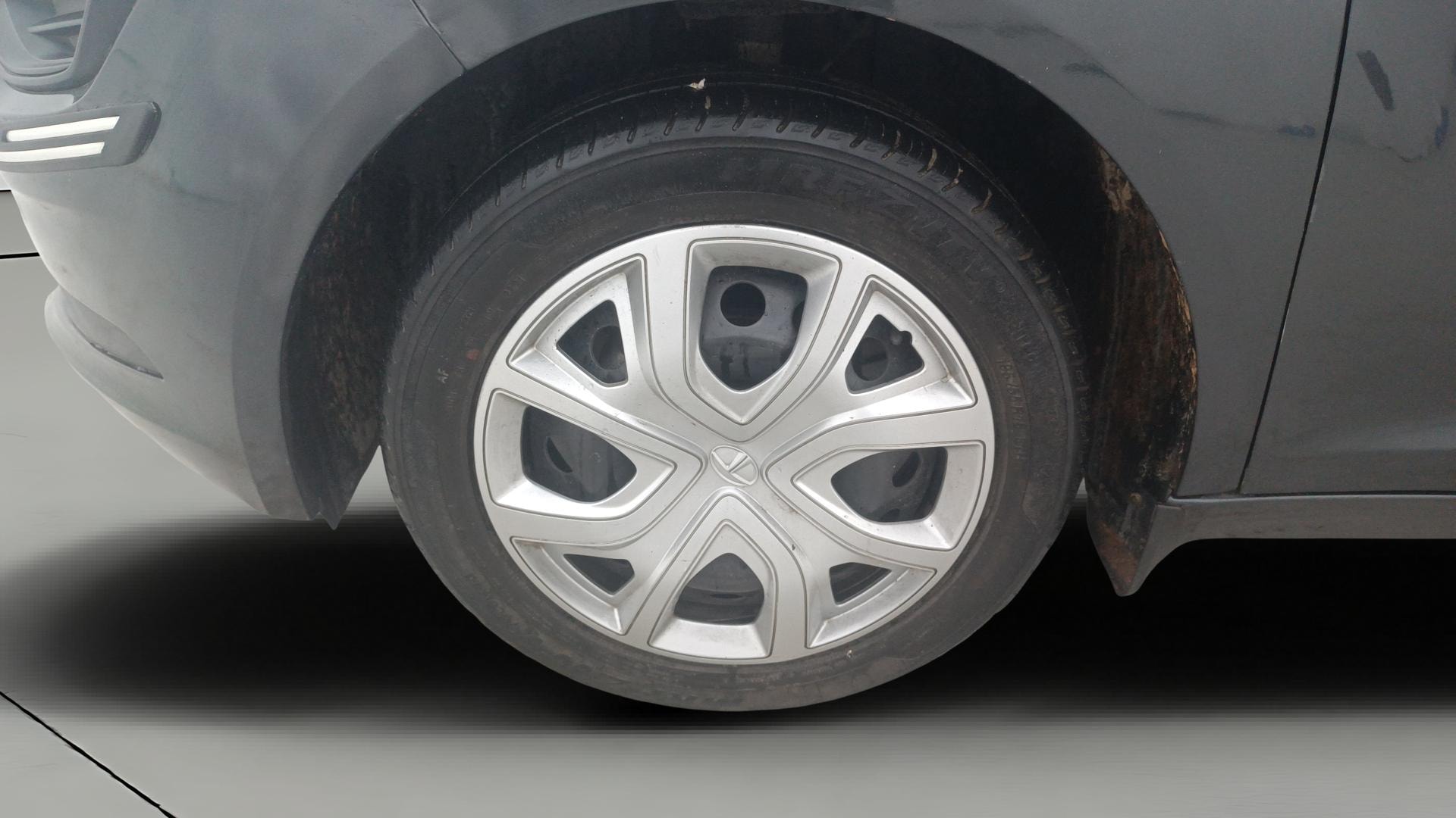 View 2021 Tata Altroz XM Plus Petrol Image 28 Used 2021 Tata Altroz XM Plus Petrol Image 28