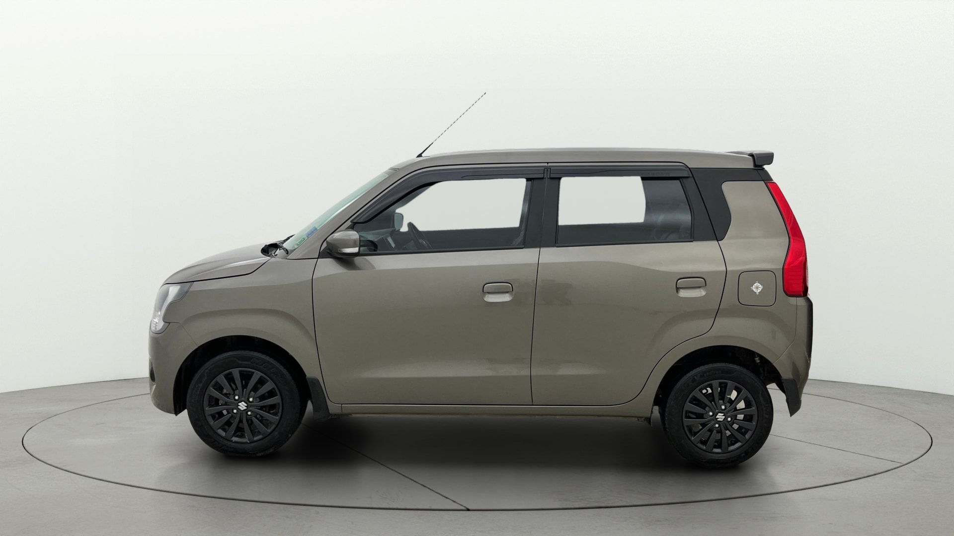 View 2023 Maruti Suzuki 1000 Base Variant Image 5 Used 2023 Maruti Suzuki 1000 Base Variant Image 5