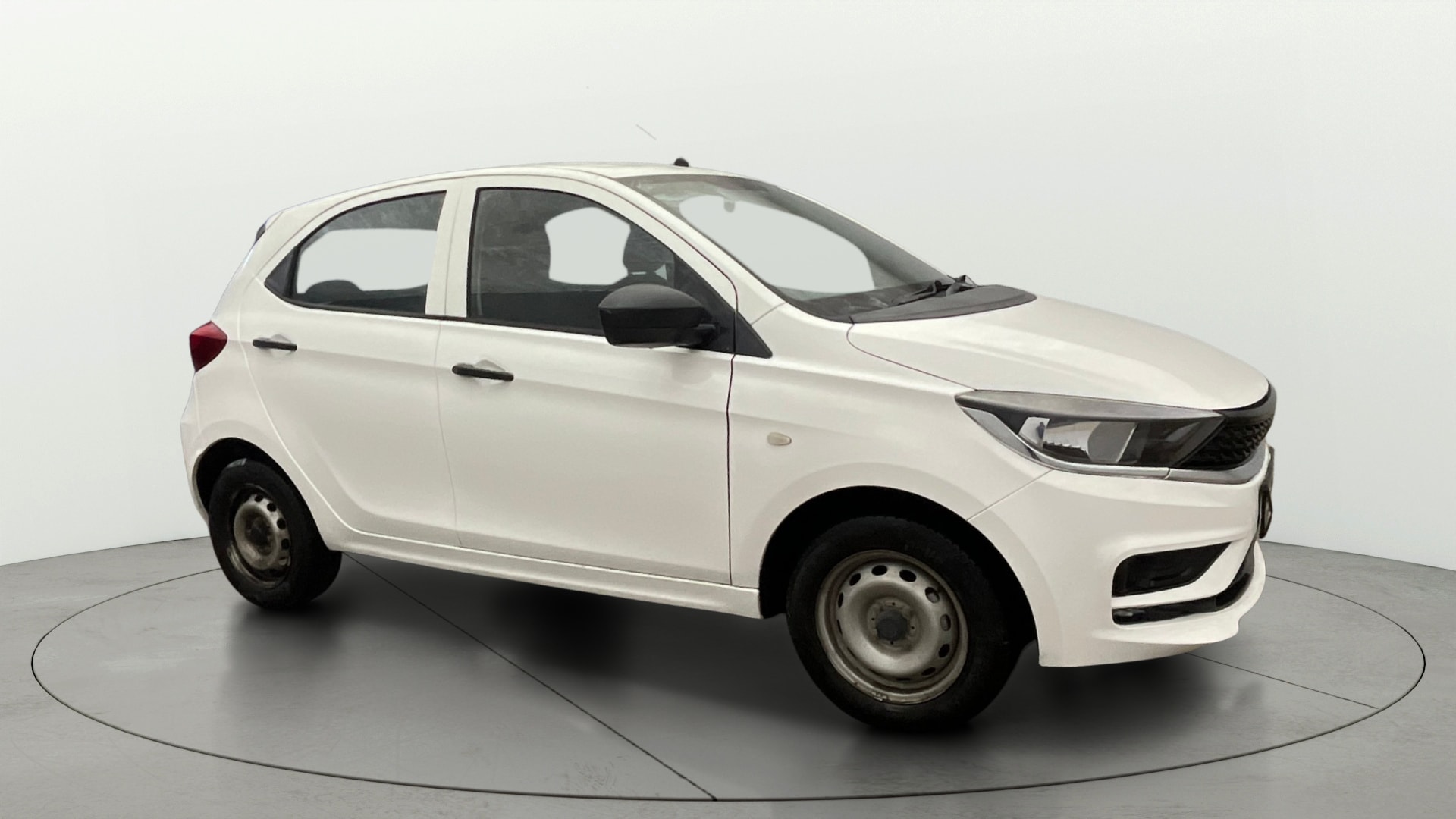 Used 2023 Tata Tiago Used 2023 Tata Tiago