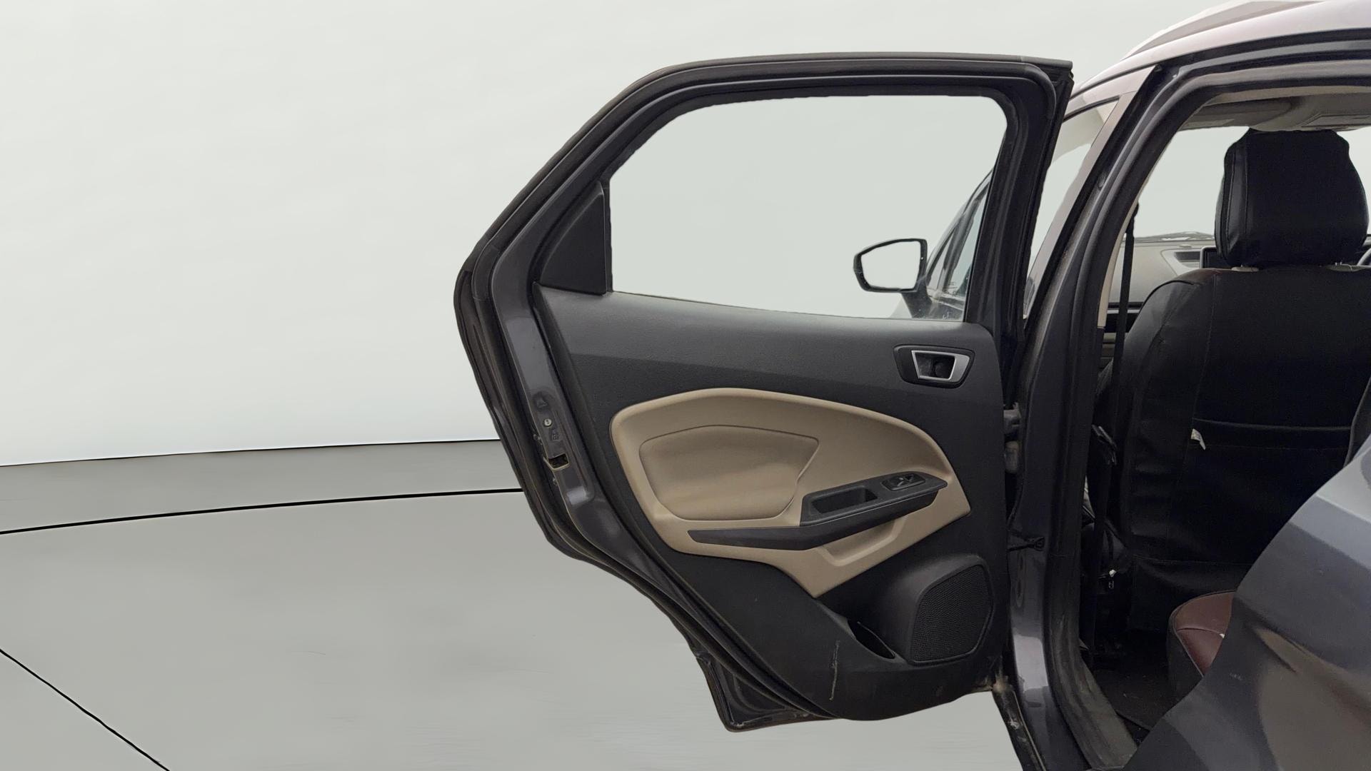 View 2020 Ford EcoSport 1.5 TDCi Diesel Ambiente BS IV Image 23 Used 2020 Ford EcoSport 1.5 TDCi Diesel Ambiente BS IV Image 23