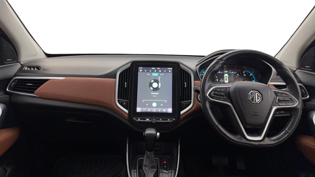 View MG Hector Plus Image 32 Used MG Hector Plus Image 32