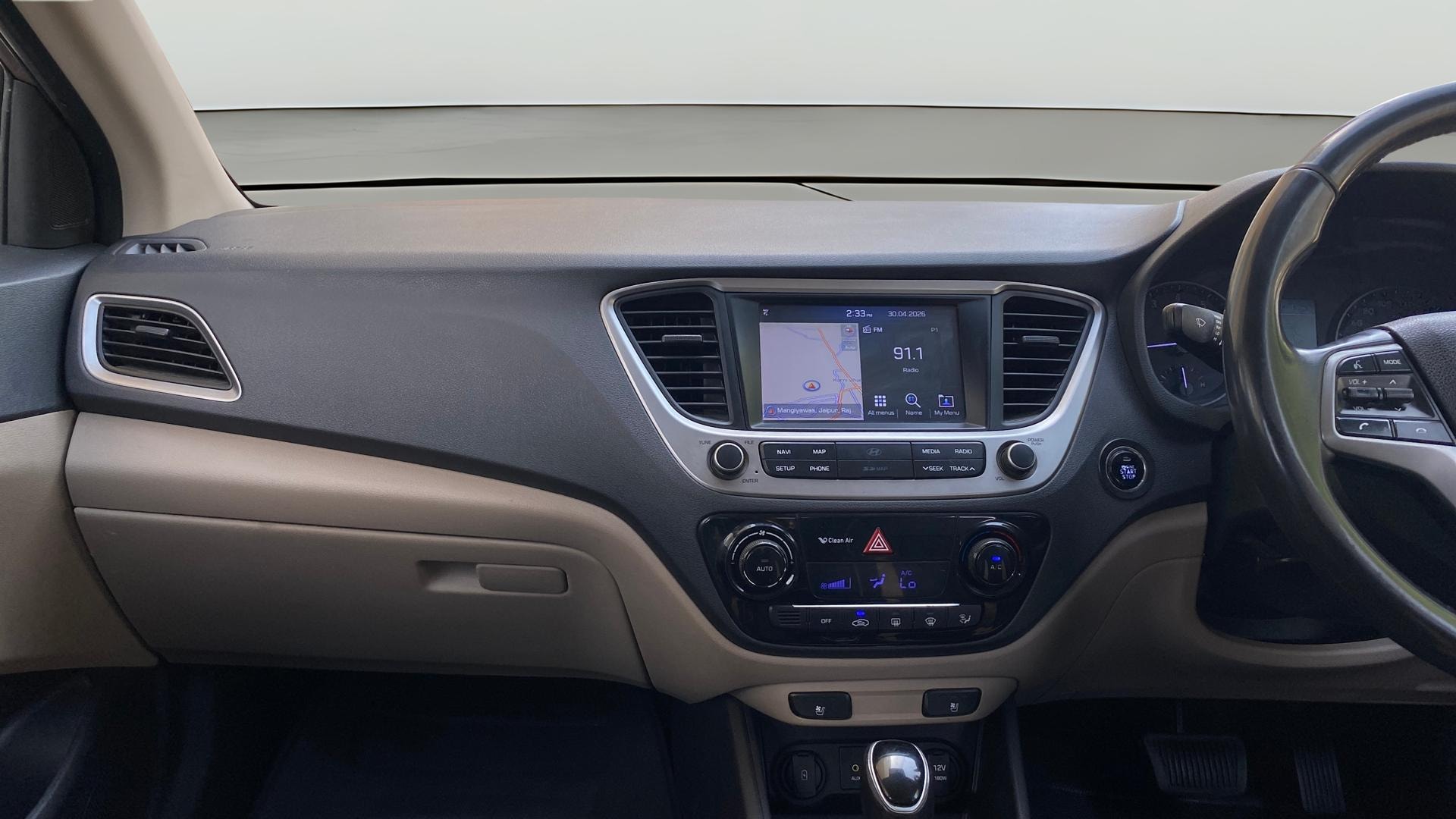 View 2018 Hyundai Verna 1.6 VTVT SX (O) AT Image 18 Used 2018 Hyundai Verna 1.6 VTVT SX (O) AT Image 18