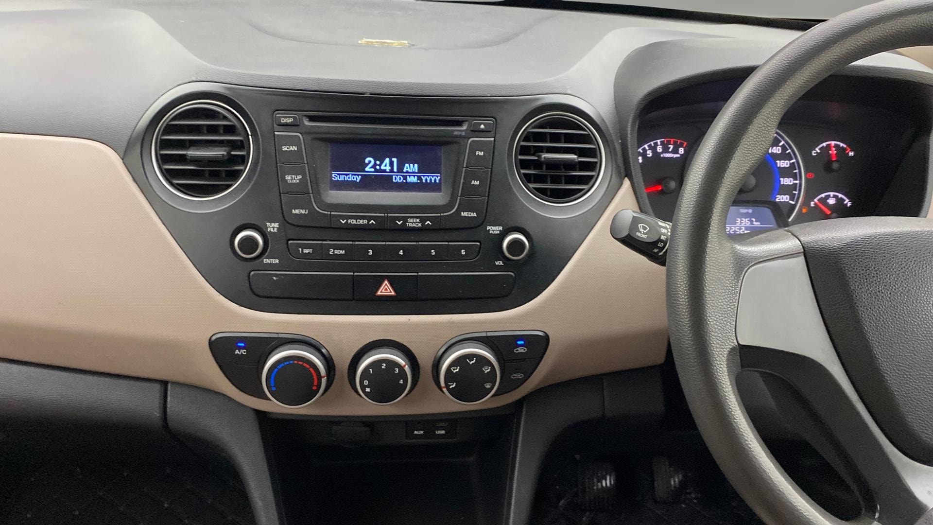 Used 2014 Hyundai Grand i10 Used 2014 Hyundai Grand i10