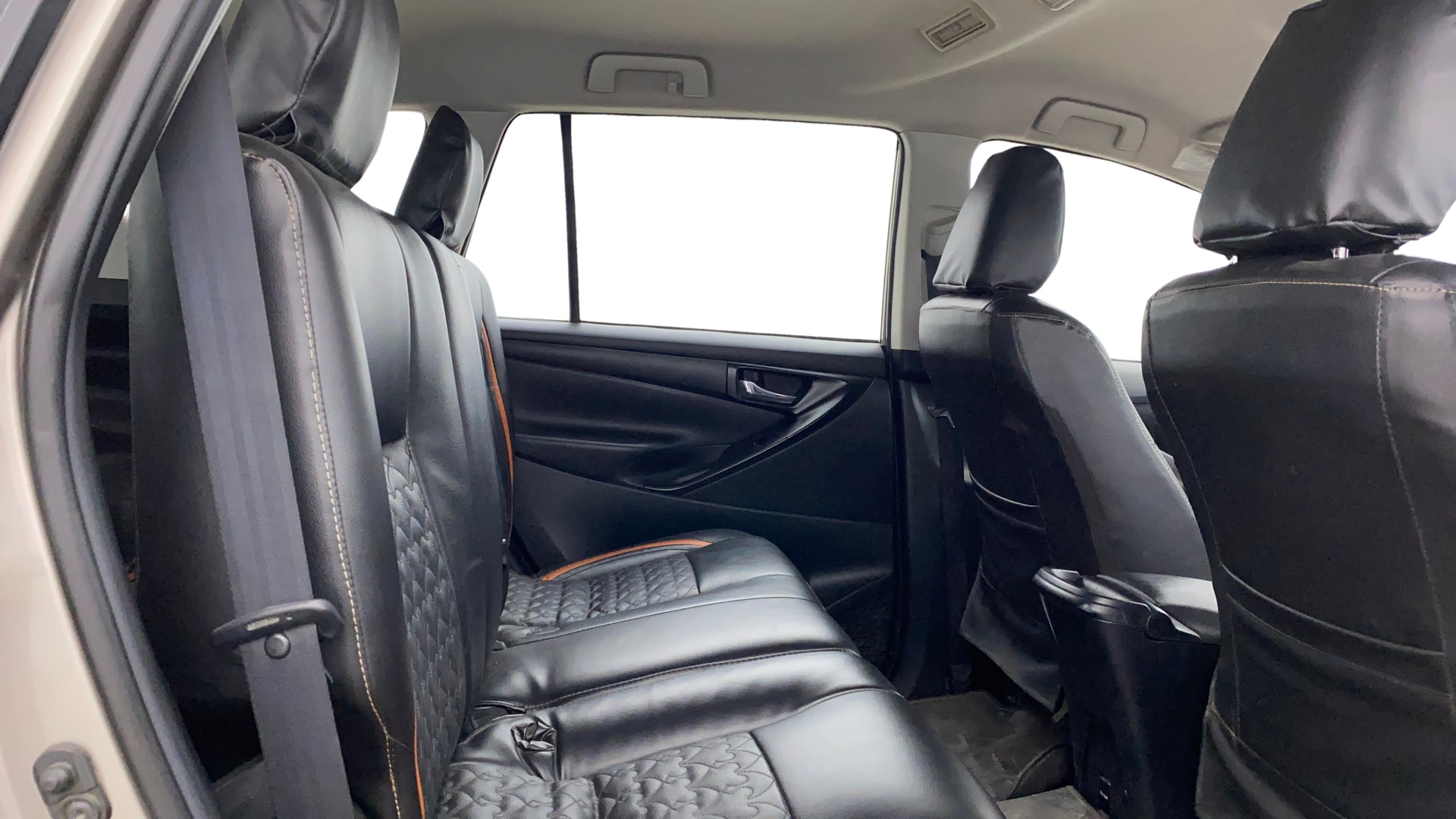 Used 2017 Toyota Innova Crysta Used 2017 Toyota Innova Crysta