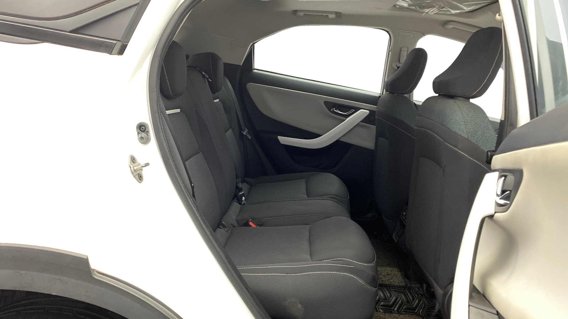 View 2023 Tata Nexon Revotron XE Image 30 Used 2023 Tata Nexon Revotron XE Image 30
