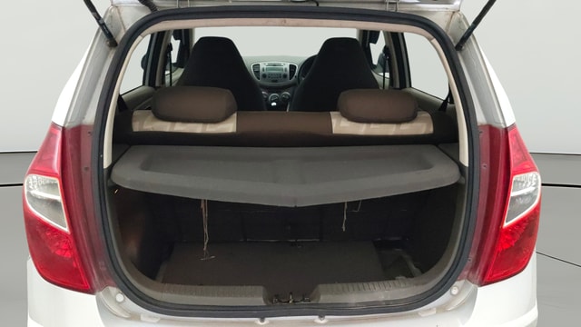 View Hyundai i10 Image 37 Used Hyundai i10 Image 37