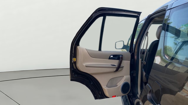 View Tata Aria Image 23 Used Tata Aria Image 23