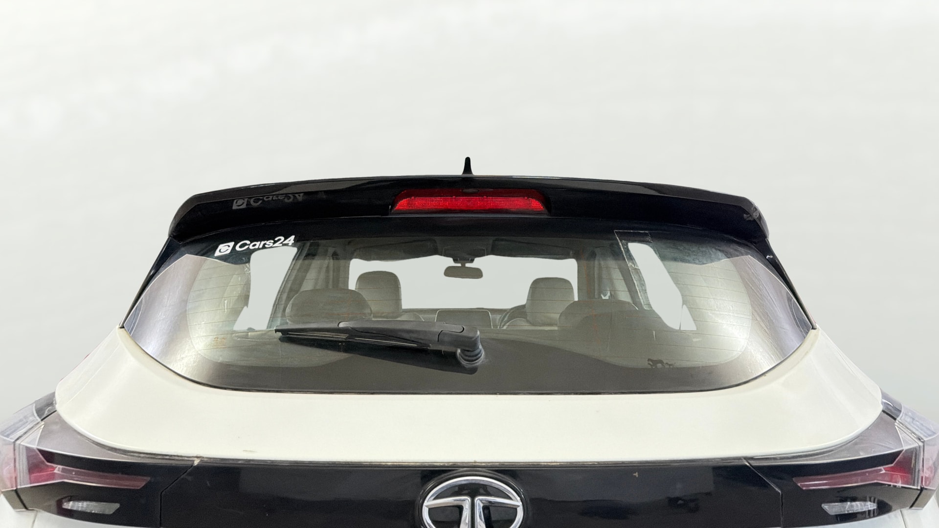 View 2019 Tata Harrier XE Image 5 Used 2019 Tata Harrier XE Image 5